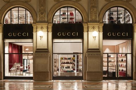 abiti gucci outlet|outlet gucci shop online.